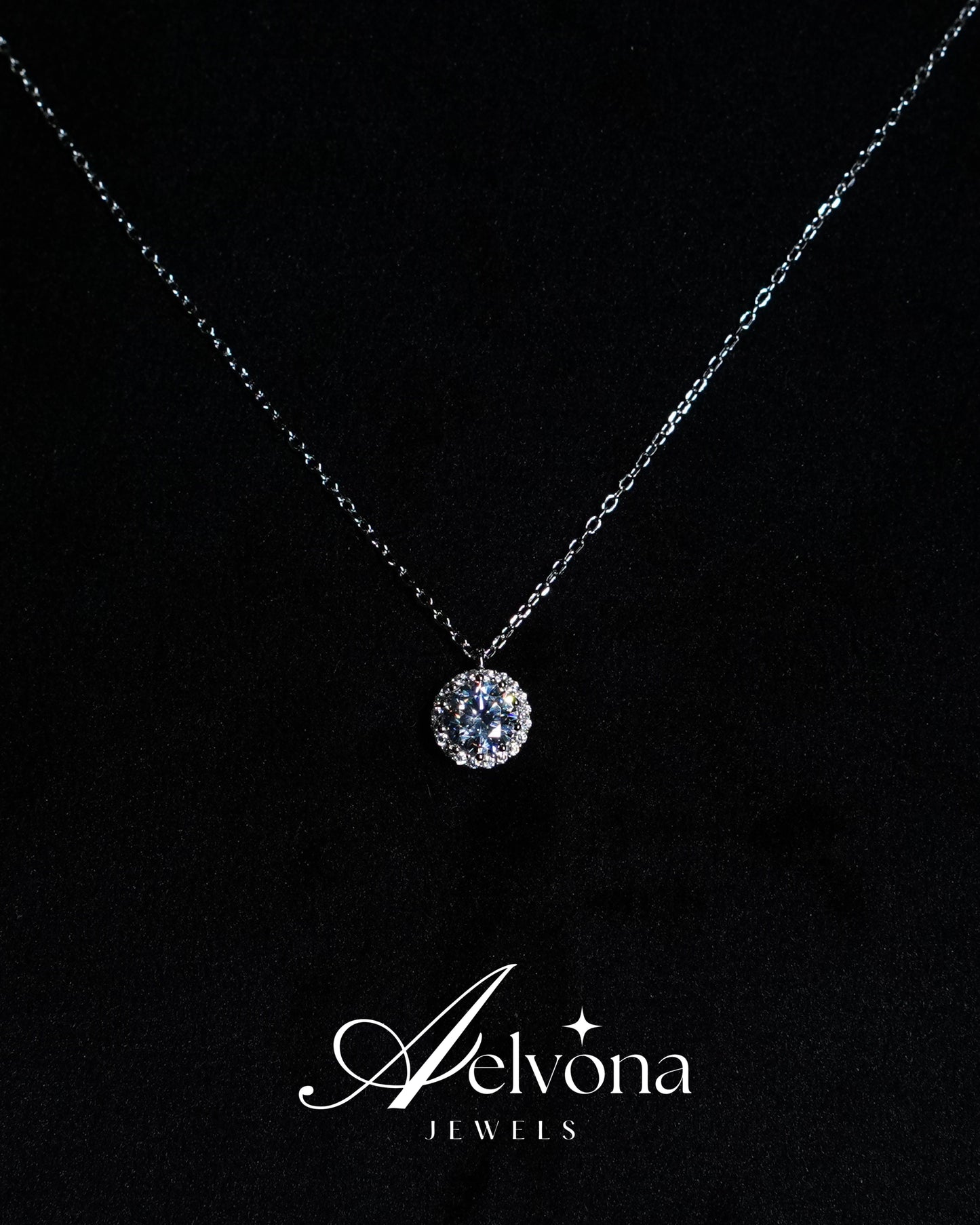 Eternal Glow Silver 925 Necklace