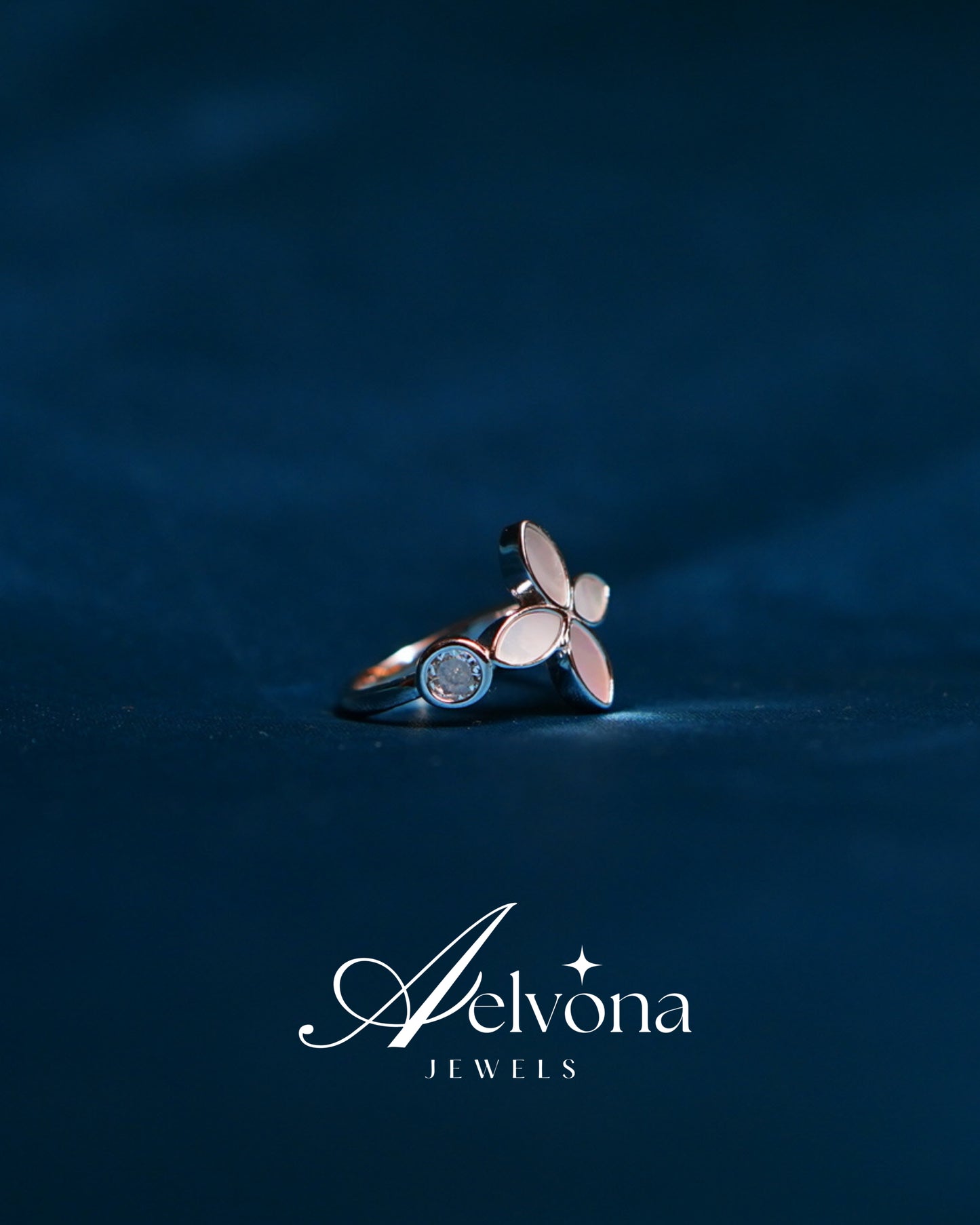 Petalia Silver 925 Ring
