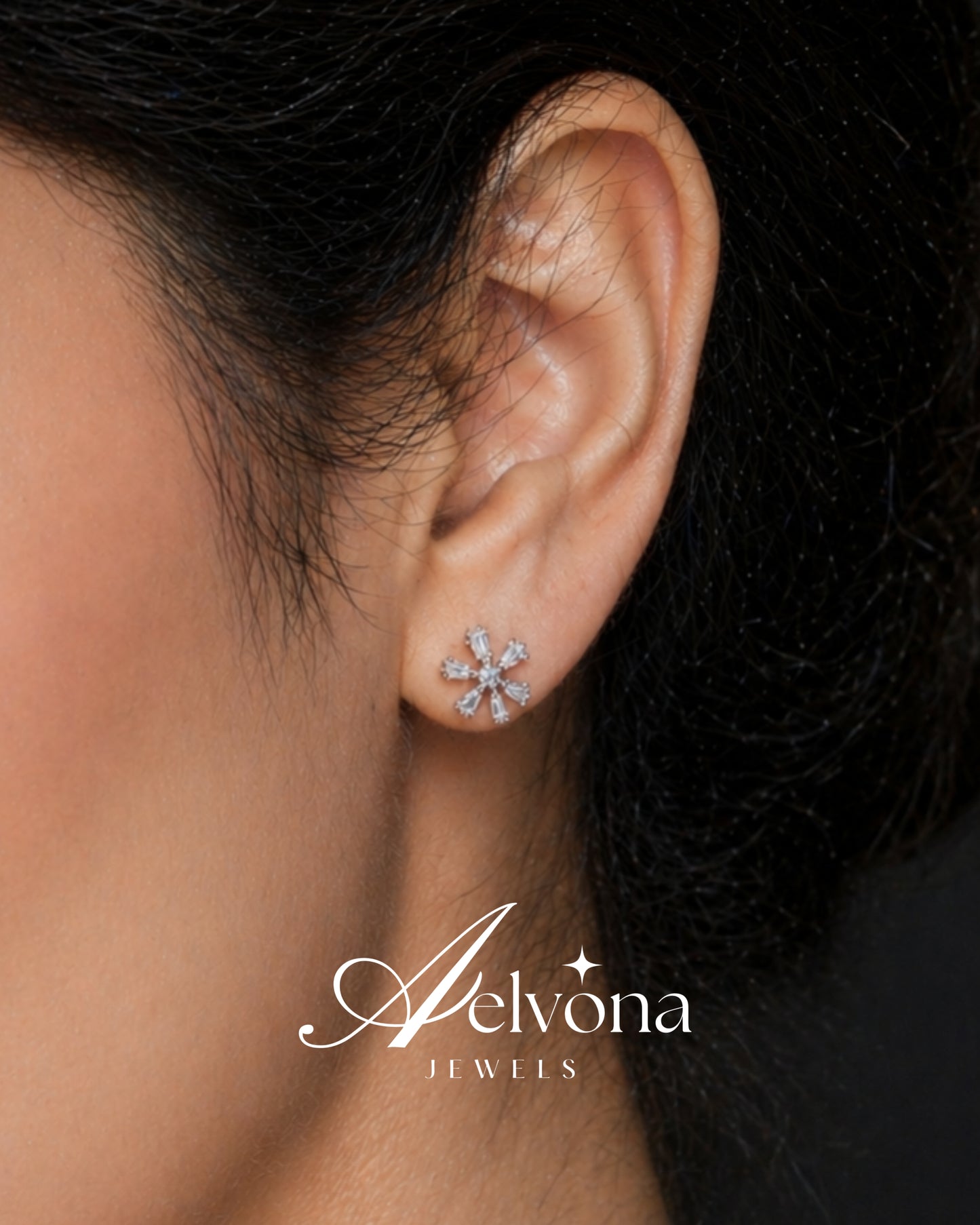 Celestia Starburst Silver 925 Studs