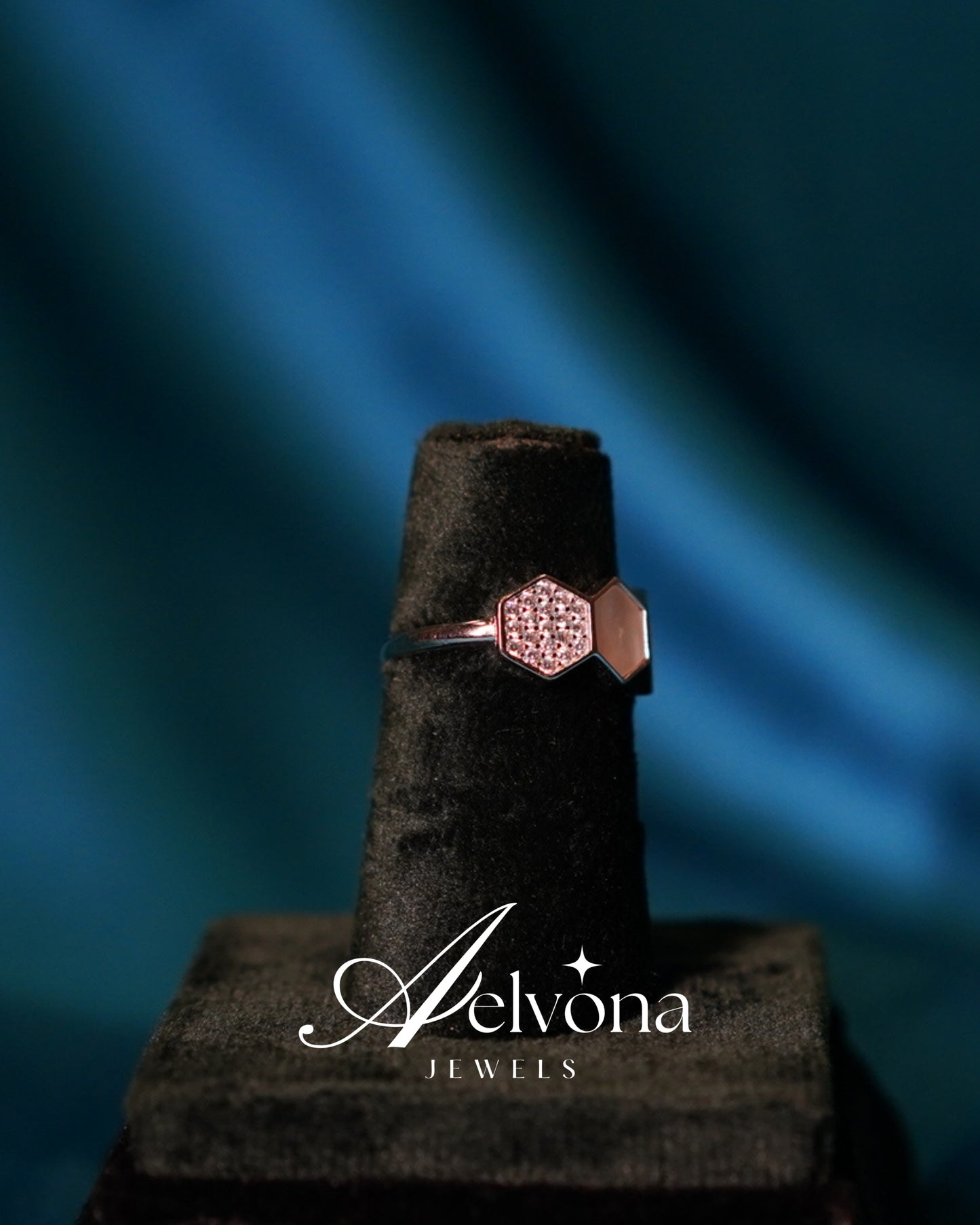 Hexelle Glow Silver 925 Ring