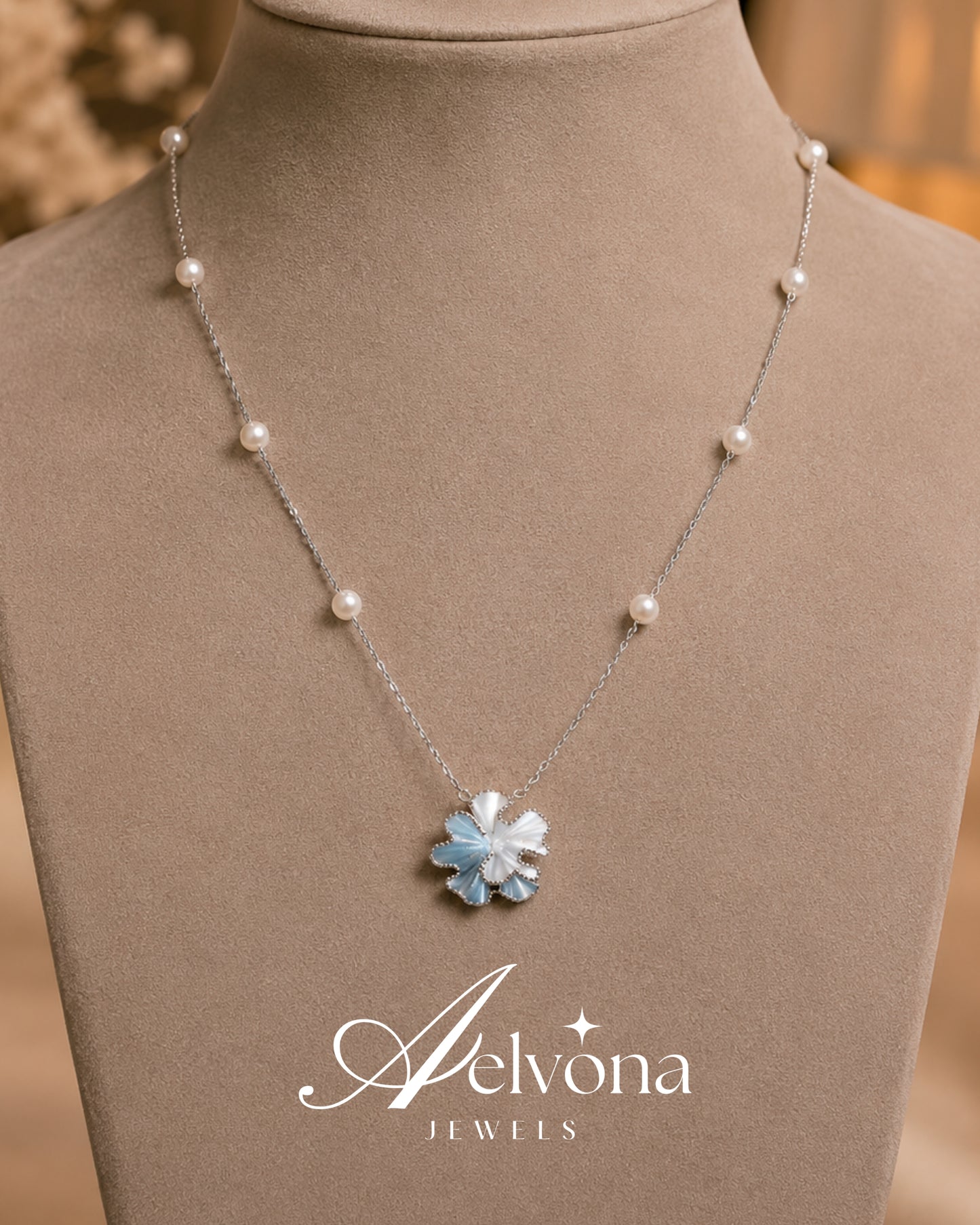The Avelisse Bloom Silver 925 Pendant