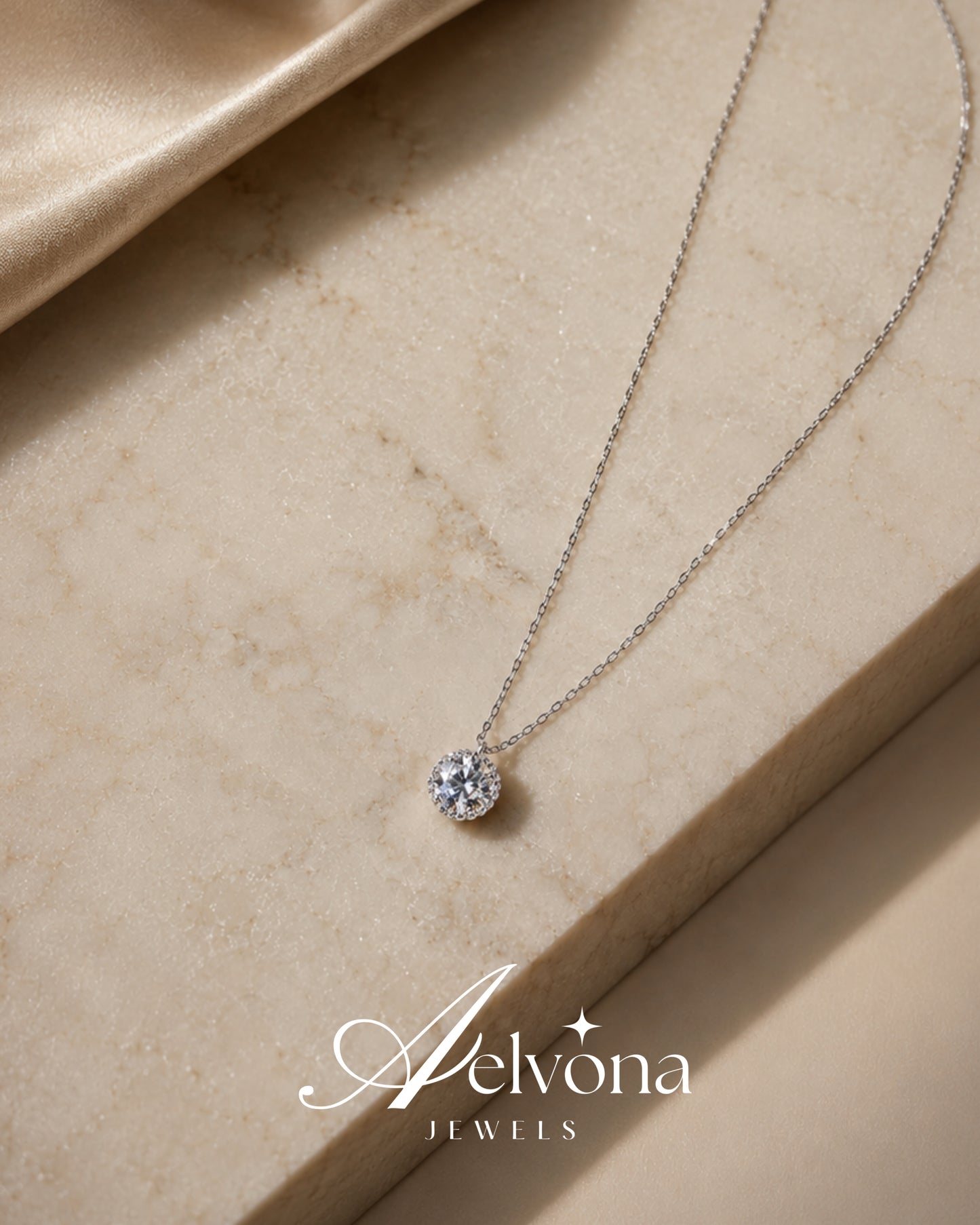 Eternal Glow Silver 925 Necklace