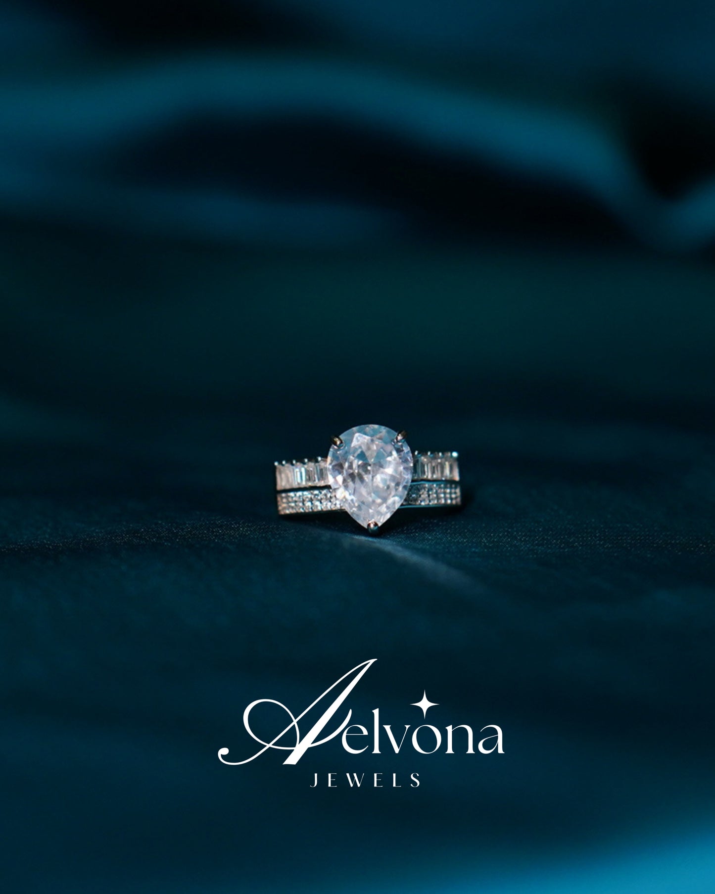 Pear Glow Silver 925 Ring