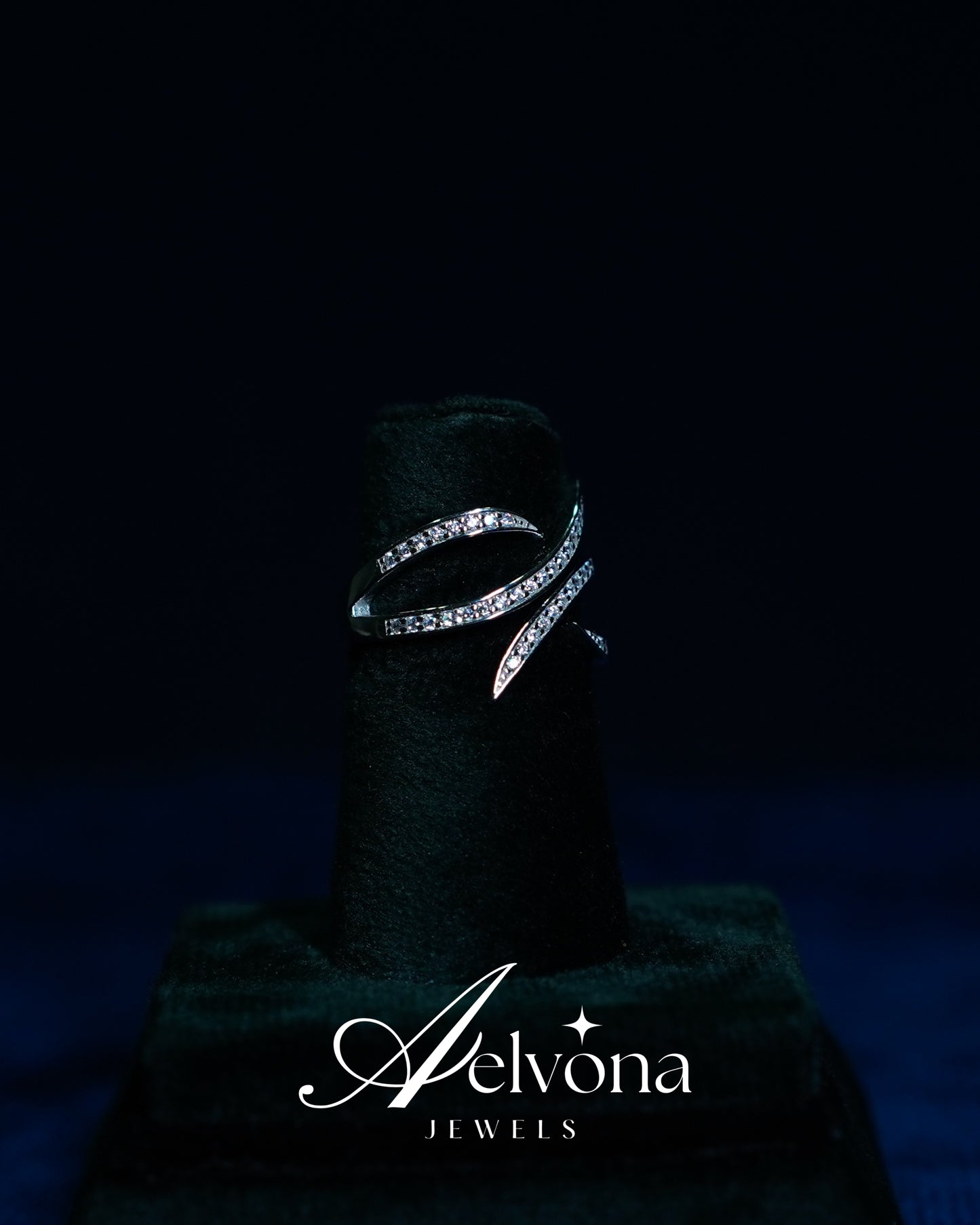 Elysian Leaf Silver 925 Ring