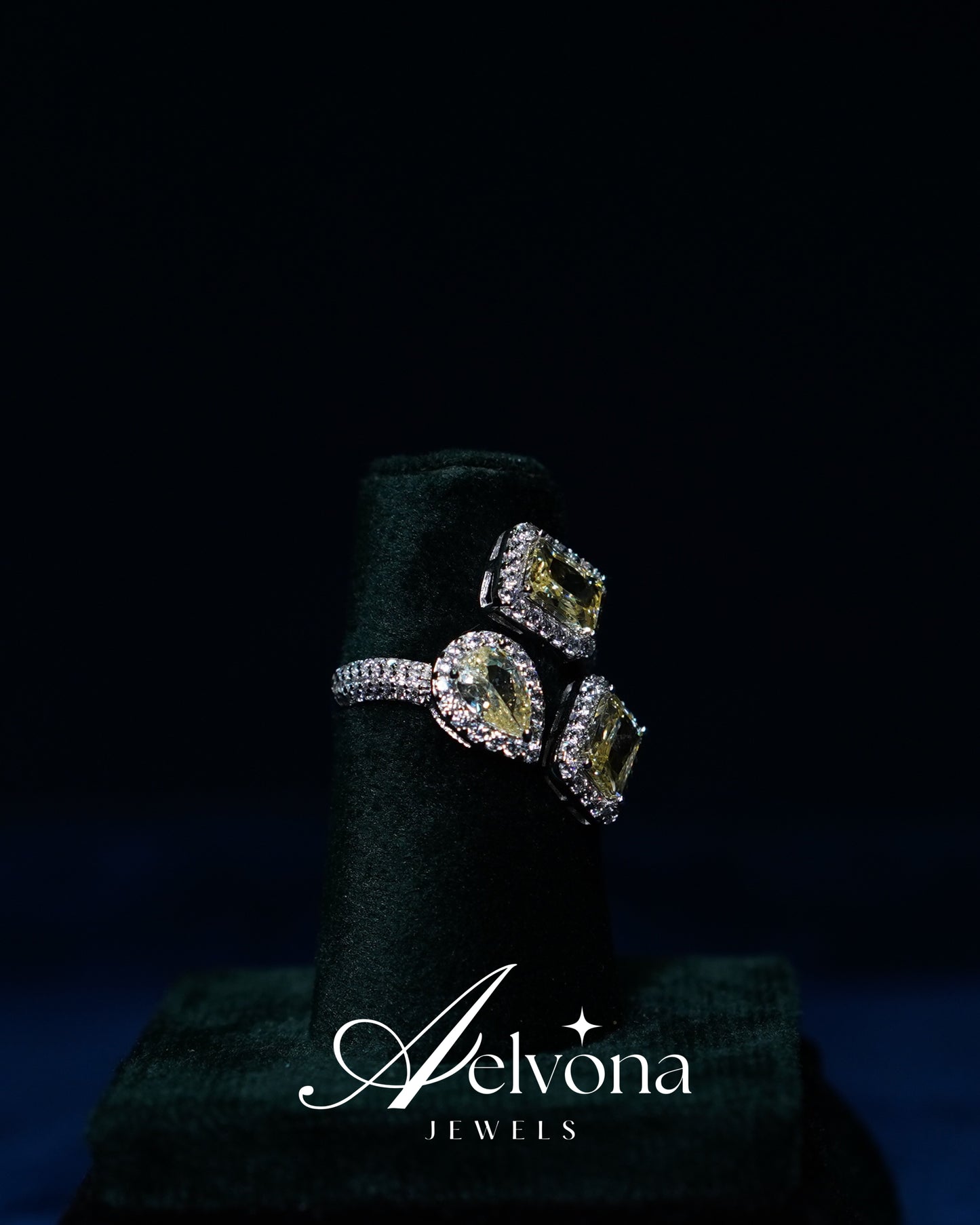 Elysian Trio Silver 925 Ring