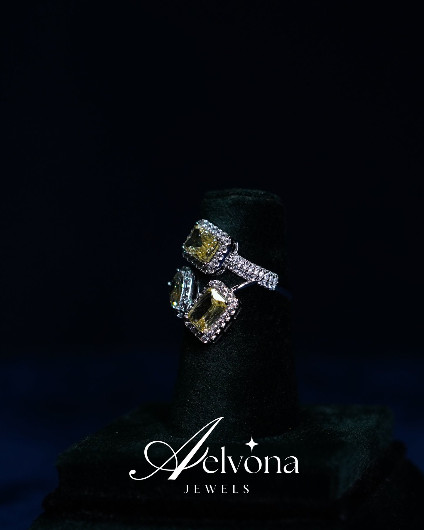 Elysian Trio Silver 925 Ring