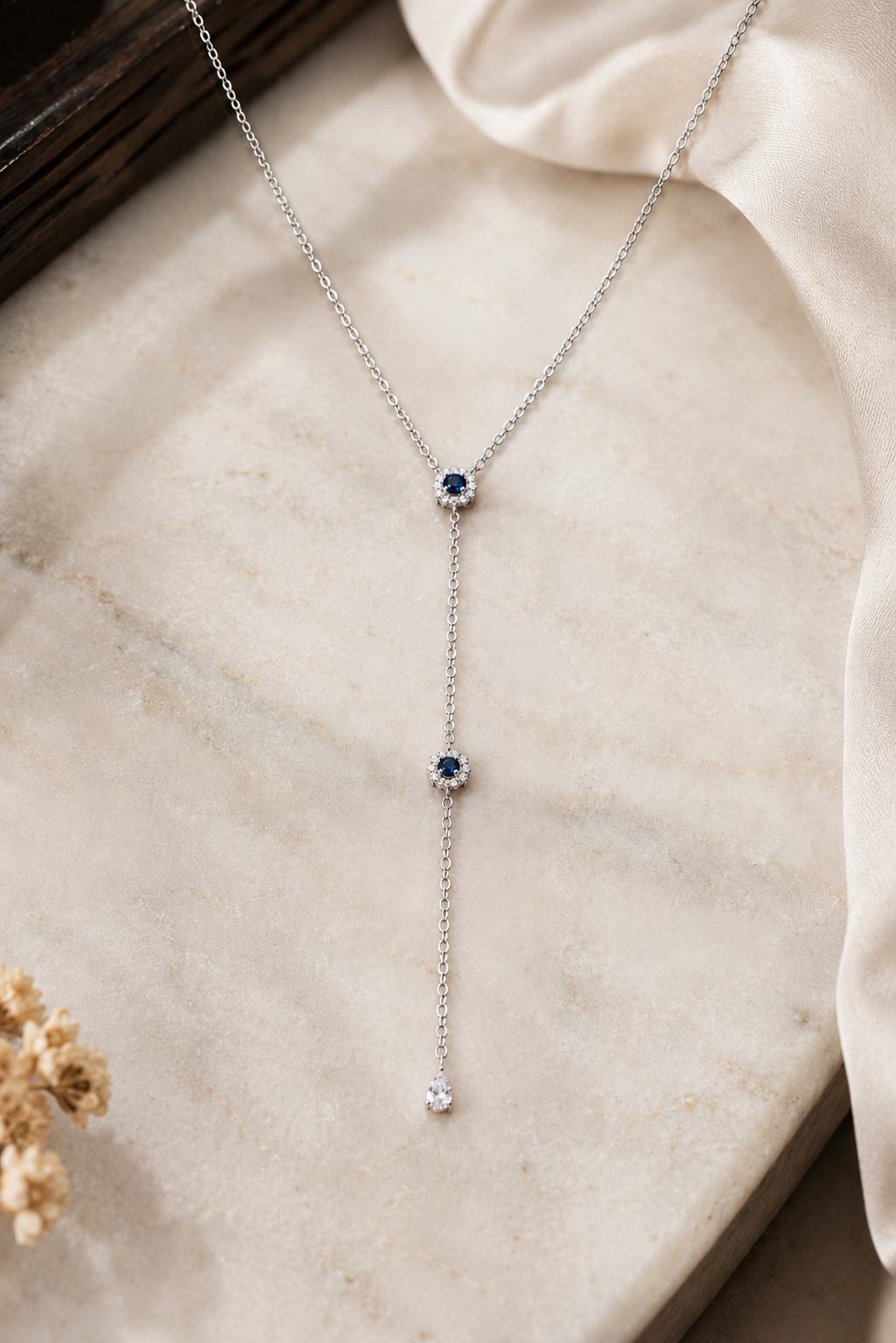 Midnight Bloom Silver 925 Necklace